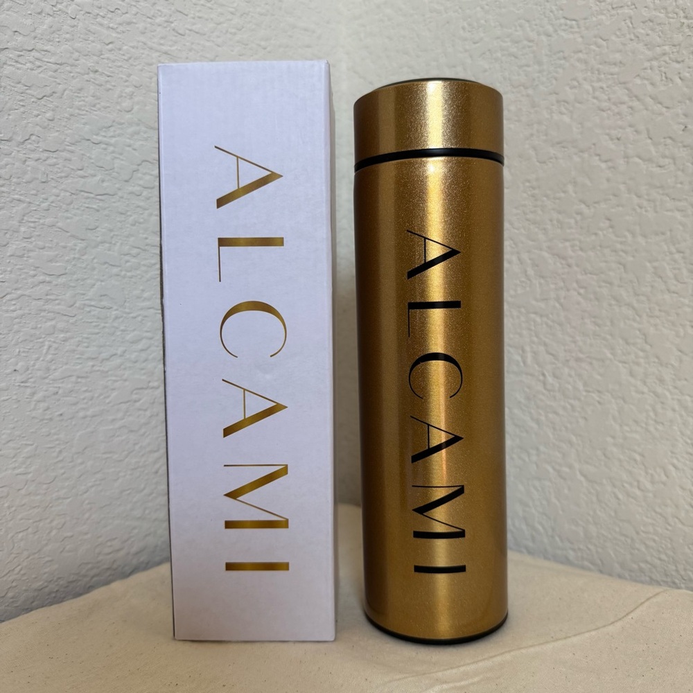 NIB Alcami Elements Gold Bottle 17oz with LED Temperature Display